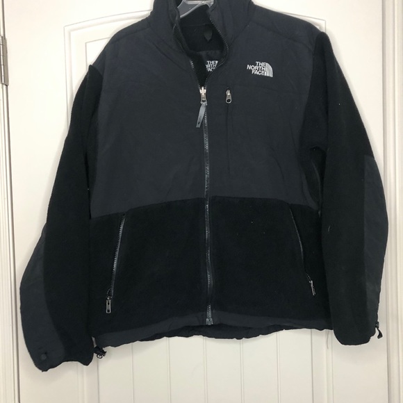 The North Face Jackets & Blazers - The North Face Denali fleece jacket